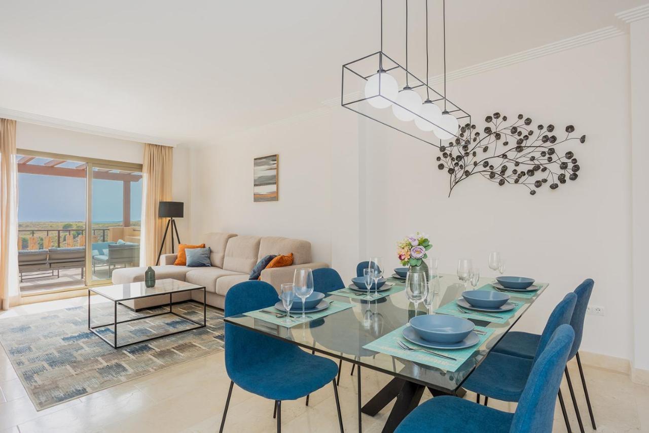 Appartamento Quartiers Marbella Penthouse In Hacienda Cifuentes Benahavis Estepona Esterno foto